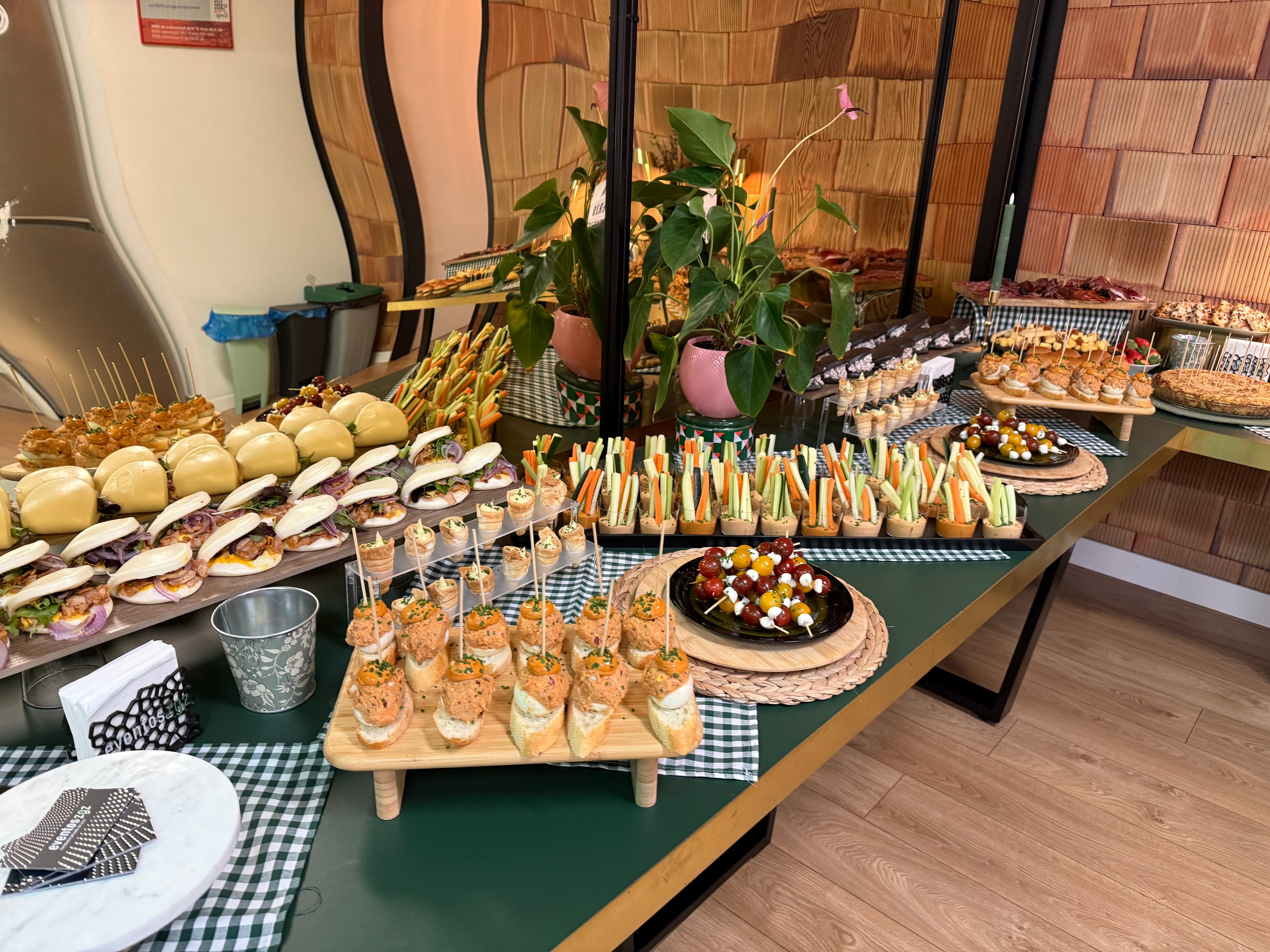 Plan Catering Montaje: Exquisito